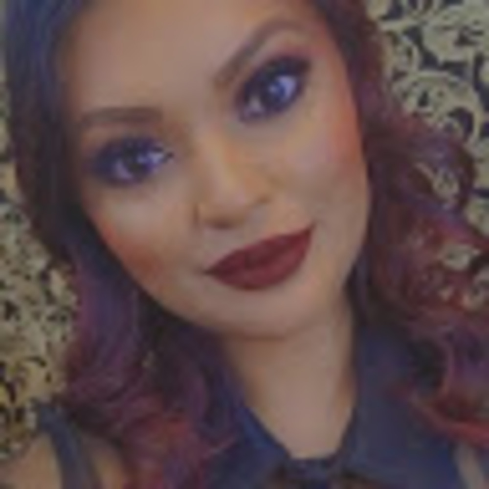 Meet your Posher, Samia
